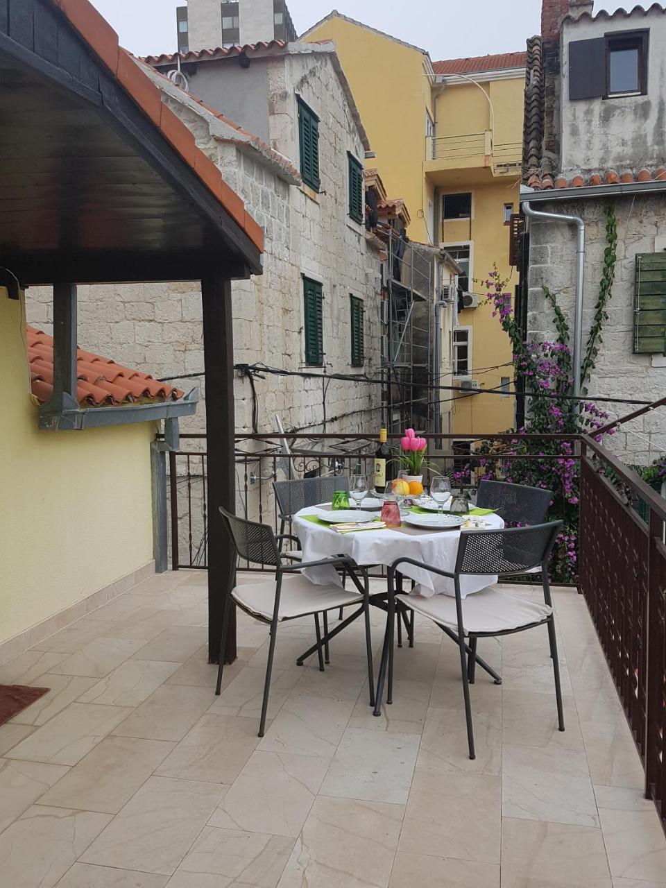 Apartments Fancy Old Town Split Buitenkant foto